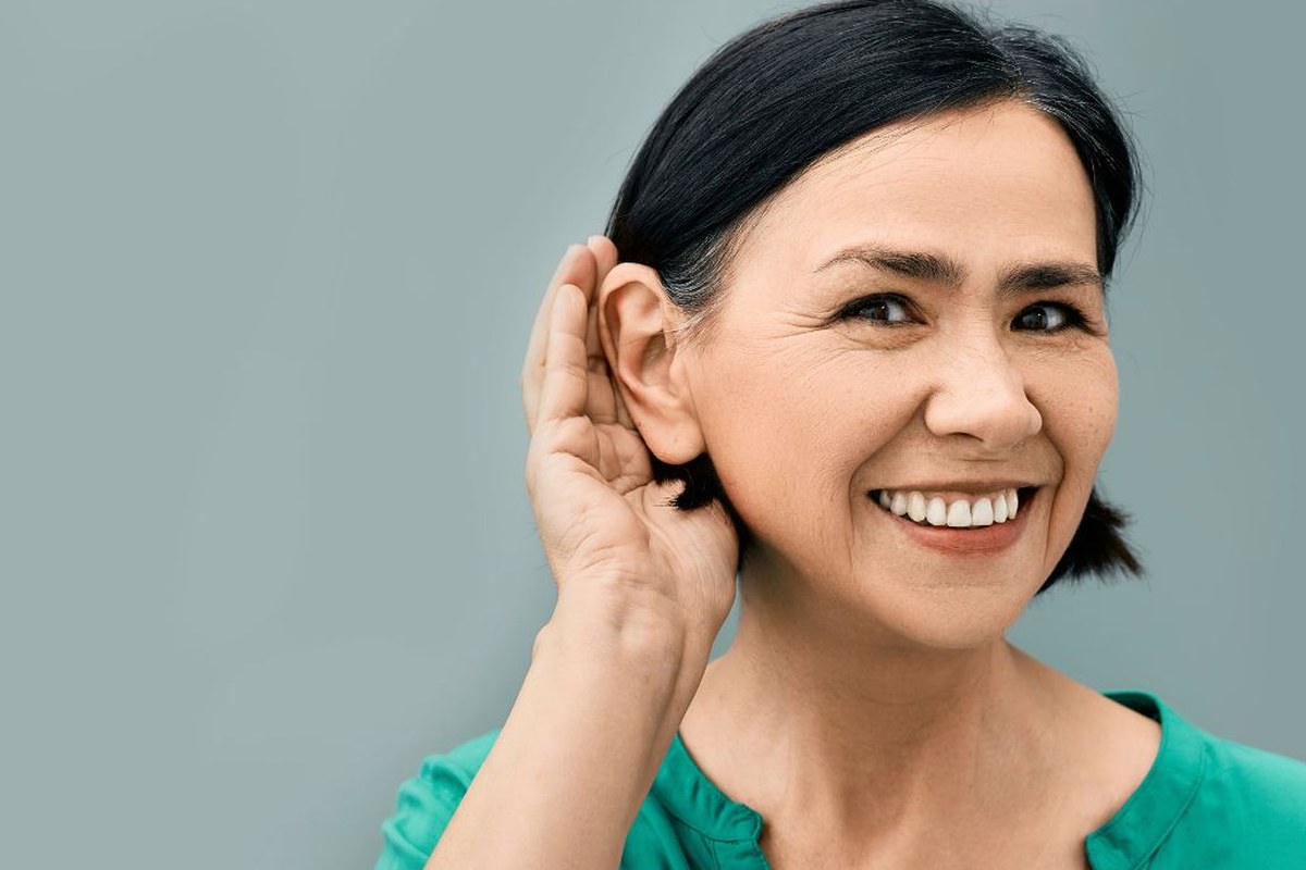 Ear health illustration for Ear Pain And Colds