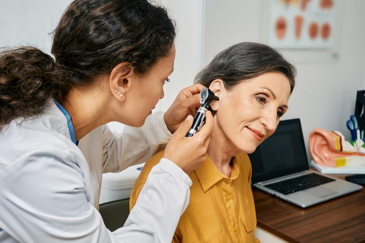 Ear health illustration for Ear Pain And Hearing Changes