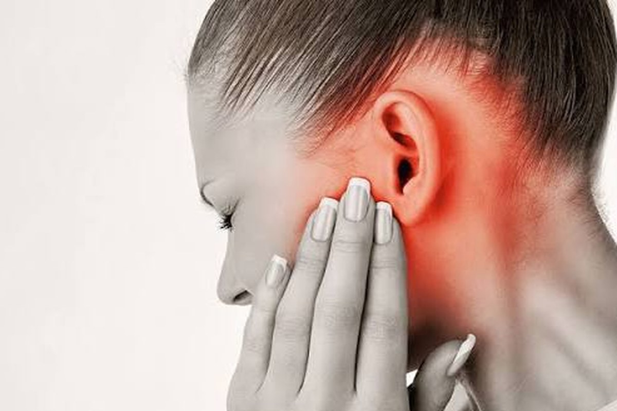 Ear health illustration for Ear Pain And Ringing