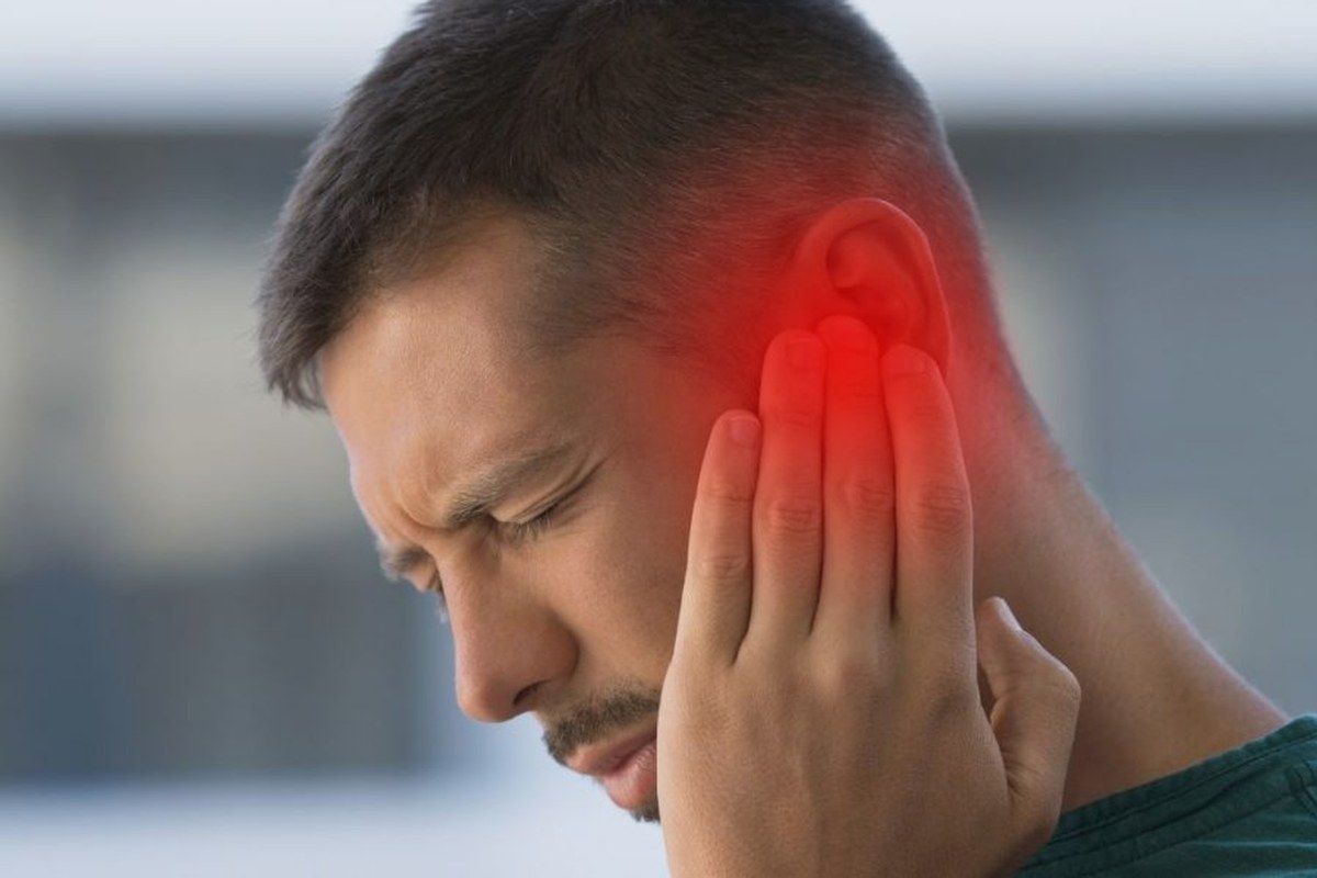 Ear health illustration for Ear Pain When Chewing
