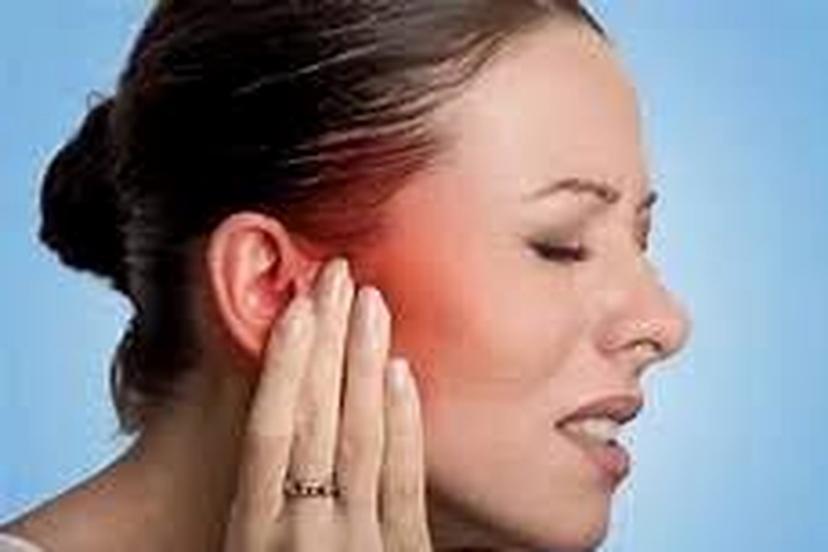 Ear health illustration for Earache In Adults